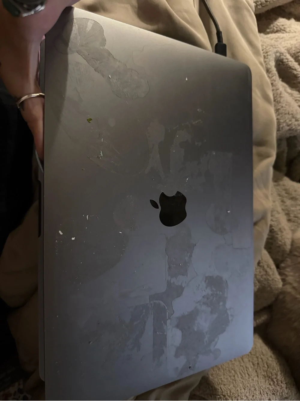 Apple MacBook Pro 13in 2020 laptop